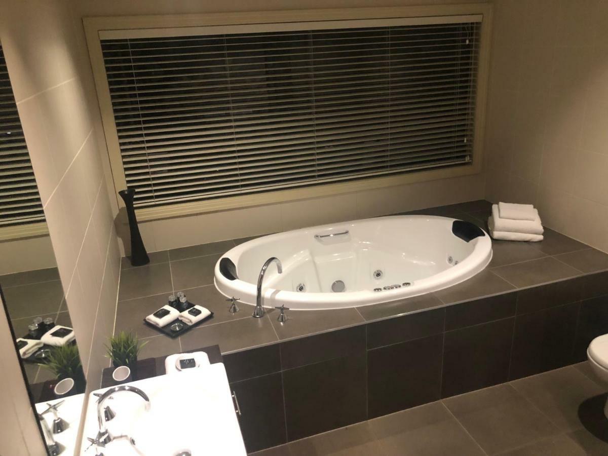 Lochiel Luxury Accommodation Olinda Εξωτερικό φωτογραφία